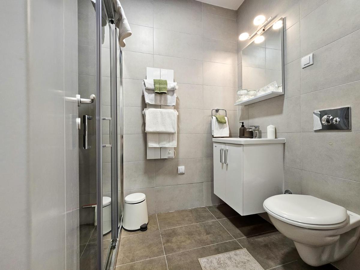 Roman Apartman Sremska Mitrovica Exteriér fotografie