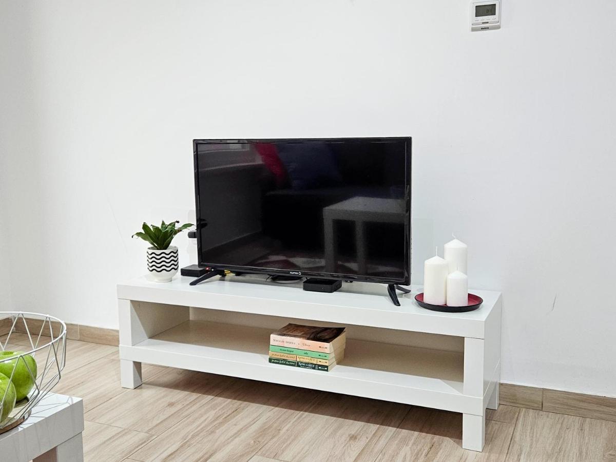 Roman Apartman Sremska Mitrovica Exteriér fotografie