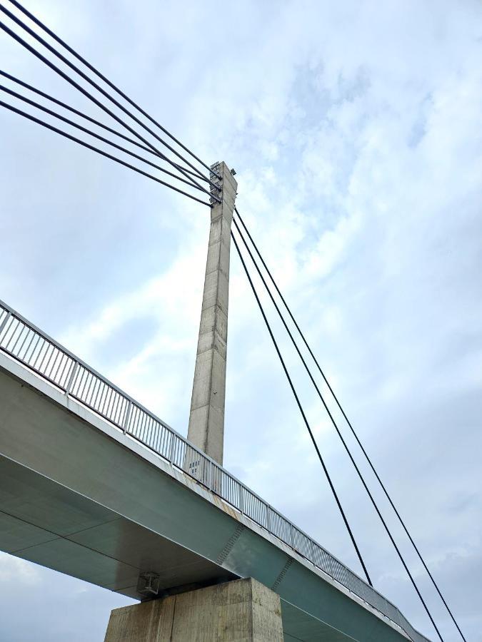Roman Apartman Sremska Mitrovica Exteriér fotografie